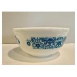 Vintage PYREX Horizon Blue Cinderella Mixing Bowls
