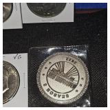 5 Ike Dollars Carded in VF and VG Condition and Street Outlaws 2022 Token