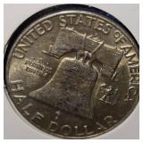 1952-D Walking Liberty AU