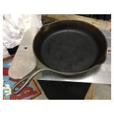 Vintage Cast Iron Wagner #10 Skillet