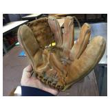 Vintage MacGregor - Willie Mays Youth Glove