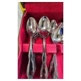 Oneida Stainless Silverware Set As Shown with Drawer Trays
