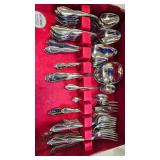 Oneida Stainless Silverware Set As Shown with Drawer Trays