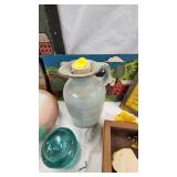 Pictures, Navajo Stoneware, and Vintage Items