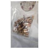 Decanter/Scotty Dog. Book