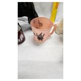 Scotty Dogs and Cups