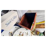 Tin Milk Cart, Tin Box, Plates, Dept 56 Village Building