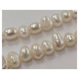 Elegant Sterling Silver Pearl Necklace with Green Stone