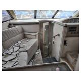 1996 Bayliner Avanti 3258 Command Bridge