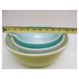 3 Vintage PYREX Bowls