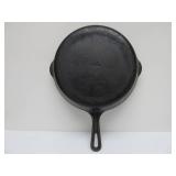 Old Vintage GRISWOLD No. 8 Cast Iron Skillet - 704H #2
