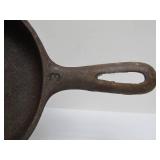 Nice Lot of 5 Vintage WAGNER Cast Iron SKillets