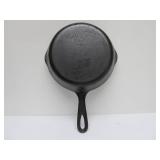 Nice Lot of 5 Vintage WAGNER Cast Iron SKillets