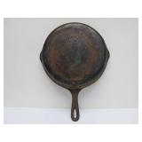 Nice Lot of 5 Vintage WAGNER Cast Iron SKillets