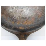 Nice Lot of 5 Vintage WAGNER Cast Iron SKillets