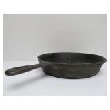 Nice Lot of 5 Vintage WAGNER Cast Iron SKillets