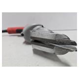 Working Heavy Duty MILWAUKEE 18 Gauge Shear