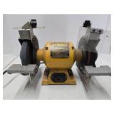 Working DEWALT Model DW758 Bench Grinder