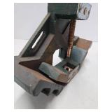 Heavy Duty Cast Iron & Copper 90 Degree Welding Clamp