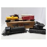 Vintage LIONEL O Gauge Train Set w/Box