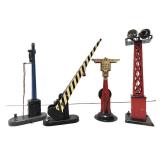 Lot of 4 Larger Size Old Vintage American Flyer ets Train Accessories Signals Gates