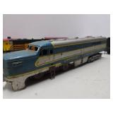 Large Estate Lot of Old Vintage AMERICAN FLYER Trains & Accessories