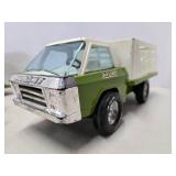 Vintage NYLINT Farm Truck & Livestock Trailer w/Animals