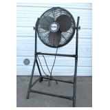 Working AIR KING High Velocity Air Circulator Fan