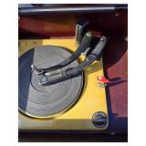 Mid Century MAGNAVOX Turntable Stereo Console Cabinet