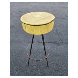 Mid Century Atomic Style Swivel Bar/Kitchen Stool