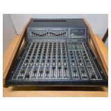 Very Cool Retro Working PEAVEY Model XR-800 Powered Mixer
