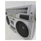 Retro Vintage Working SANYO Model M9830 Tape Deck Stereo Boombox