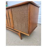 Mid Century Stereo Turntable Console Cabinet