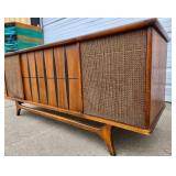 Mid Century Stereo Turntable Console Cabinet