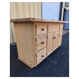 Nice Oak Countertop Cabinet w/Drawers