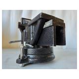 Like-New Vulcan 4" Swivel Bench Vise