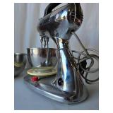 Working Hamilton Beach Scovill Chrome Mixer w/Accessories