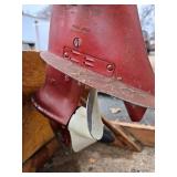 Vintage JOHNSON Seahorse 7.5hp Outboard Motor w/Stand