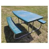 LIFETIME Folding Picnic Table