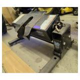 Quality REESE Kwik-Slide 15K Fifth Wheel