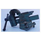 Vintage LITTLESTOWN No. 112 Swivel Bench Vise