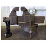 LARGE Antique COLUMBIAN Heavy Duty Bench Vise