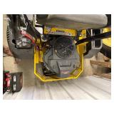 Quality & Great Working FASTRAK SD HUSTLER 60 Commercial Grade Zero-Turn Mower