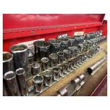 Large Heavy Duty SNAP-ON Rolling Tool Chest FULL of Tools