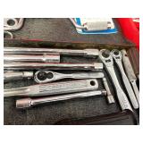 Large Heavy Duty SNAP-ON Rolling Tool Chest FULL of Tools