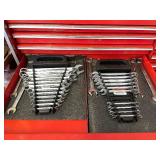 Large Heavy Duty SNAP-ON Rolling Tool Chest FULL of Tools