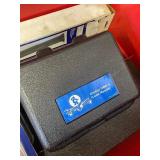 Large Heavy Duty SNAP-ON Rolling Tool Chest FULL of Tools