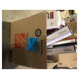 Lot of Assorted Bathroom Items Various Models and Conditions   Customer Returns See Pictures