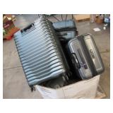 Pallet of Store Overstock and Ecommerce Product and Returns