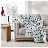 NEW Member’s Mark Holiday Plush Throw, 60” x 70” - Festive Gnomes